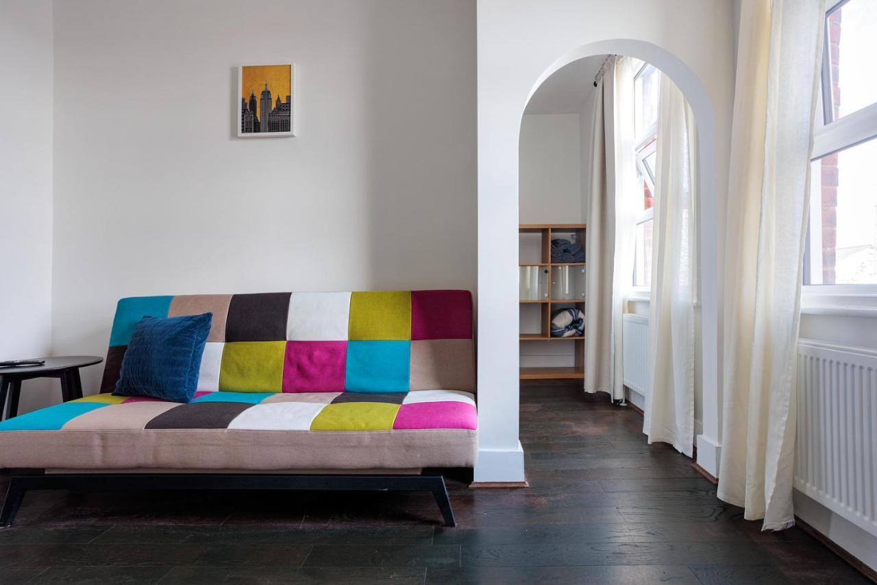 Апартаменти Entire Luxurious Flat Sleeps 4 Persons Лондон Екстер'єр фото